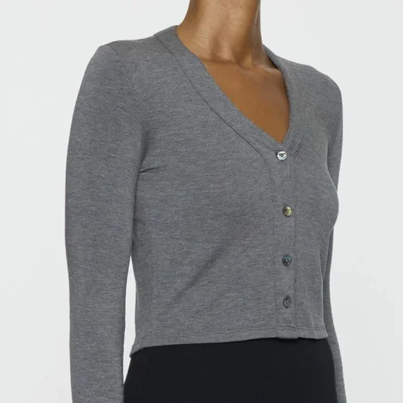 Bleusalt The Shorty Cardigan - Picture 8 of 9